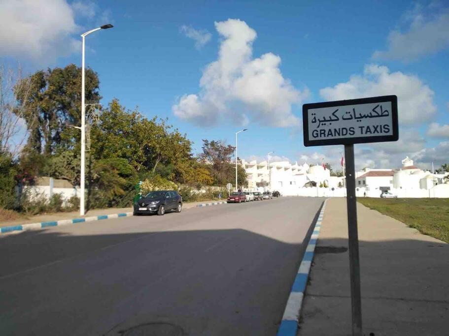Lovely 2 Bedroom Vacation Home With Pool/Beach Skhirat Exterior foto